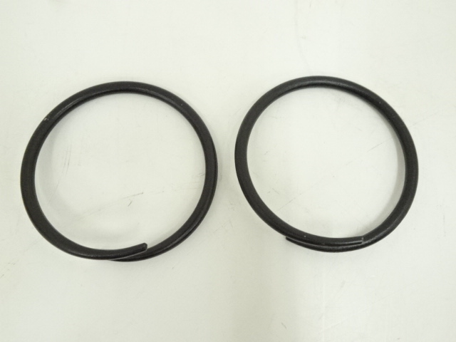  釜師　菊地政光造　丸霰釜（釜鐶付）（共箱）